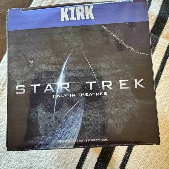 CAPT. KIRK STAR TREK 2008 BURGER COLLECTORS DRINKING GLASS - Picture 4 of 6